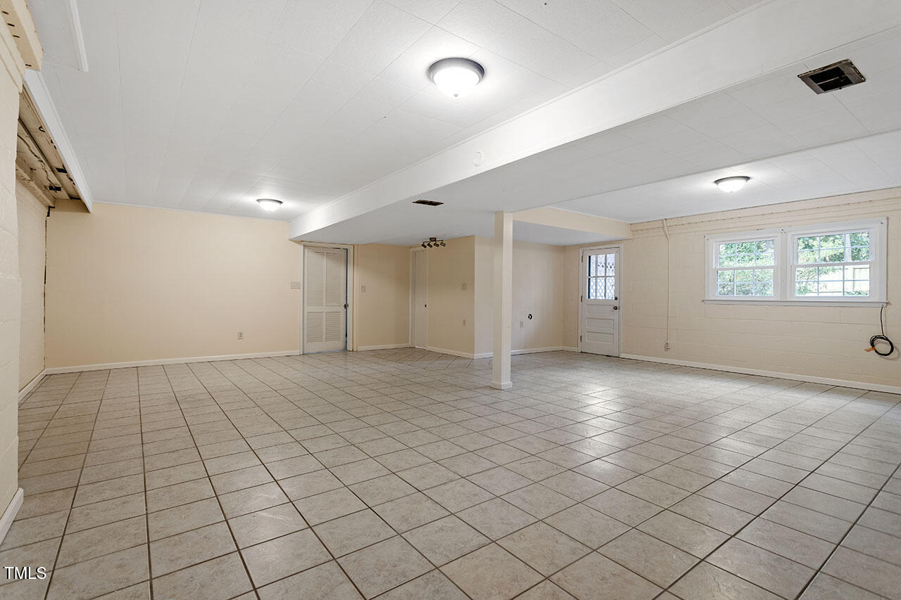 535 East Cornwall Road Cary, NC 27511 - Photo 32 of 33 535 East Cornwall Road_30