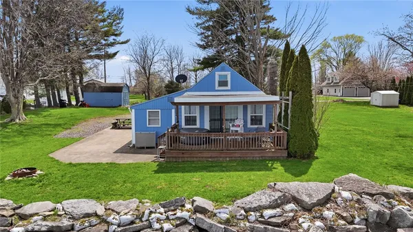 $250,000 | 16055 Lomond Shore West, Kendall, NY 14476