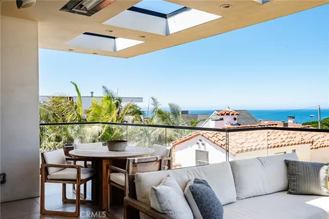 $5,999,999 | 3203 Vista Drive, Manhattan Beach, CA 90266