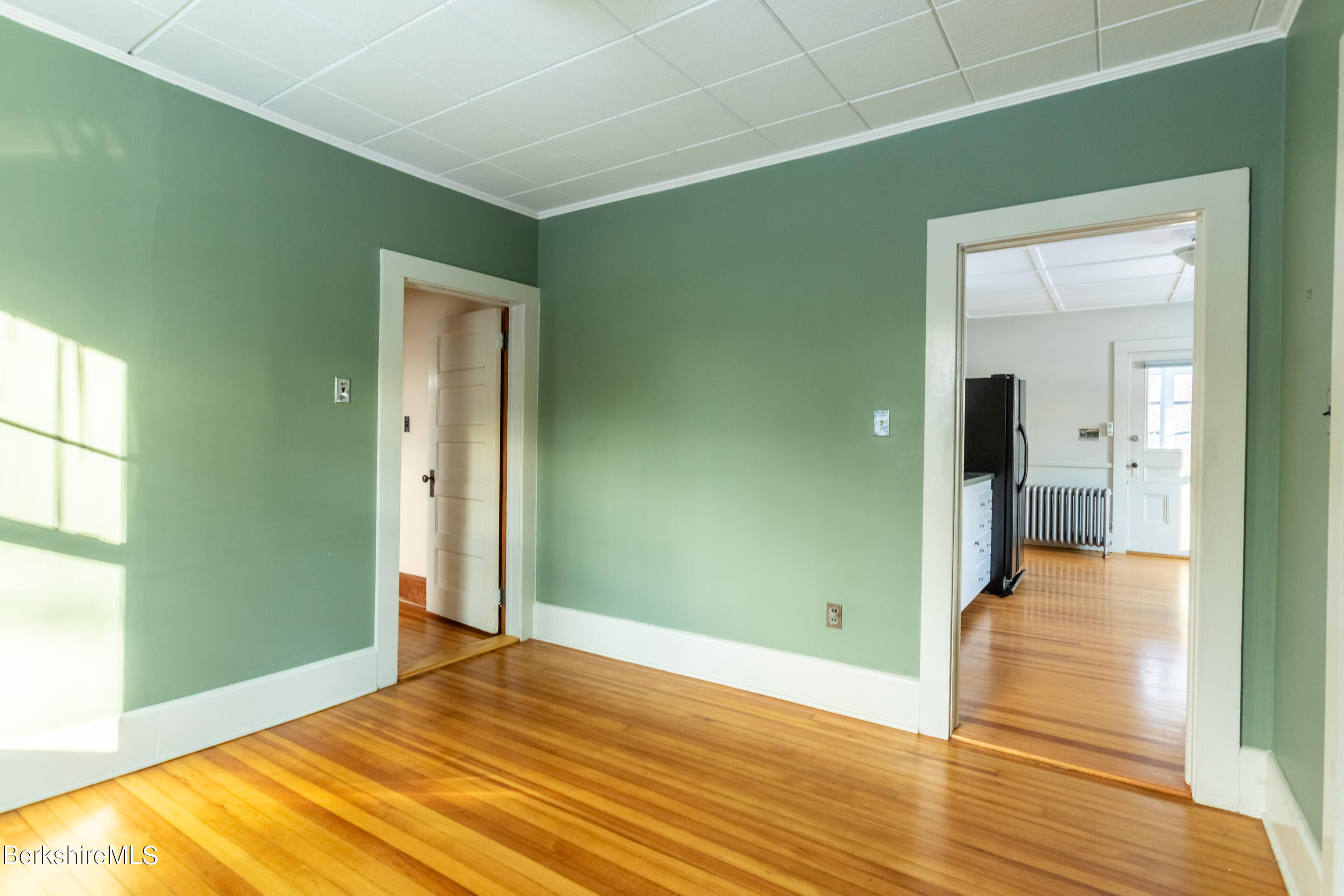 142 New Lenox Road Lenox, MA 01240 - Photo 29 of 51 Music room