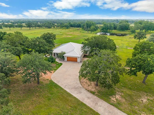 $1,445,000 | 888 Big Bend Lane, Fredericksburg, TX 78624
