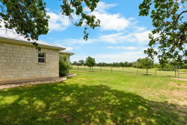 $1,445,000 | 888 Big Bend Lane, Fredericksburg, TX 78624