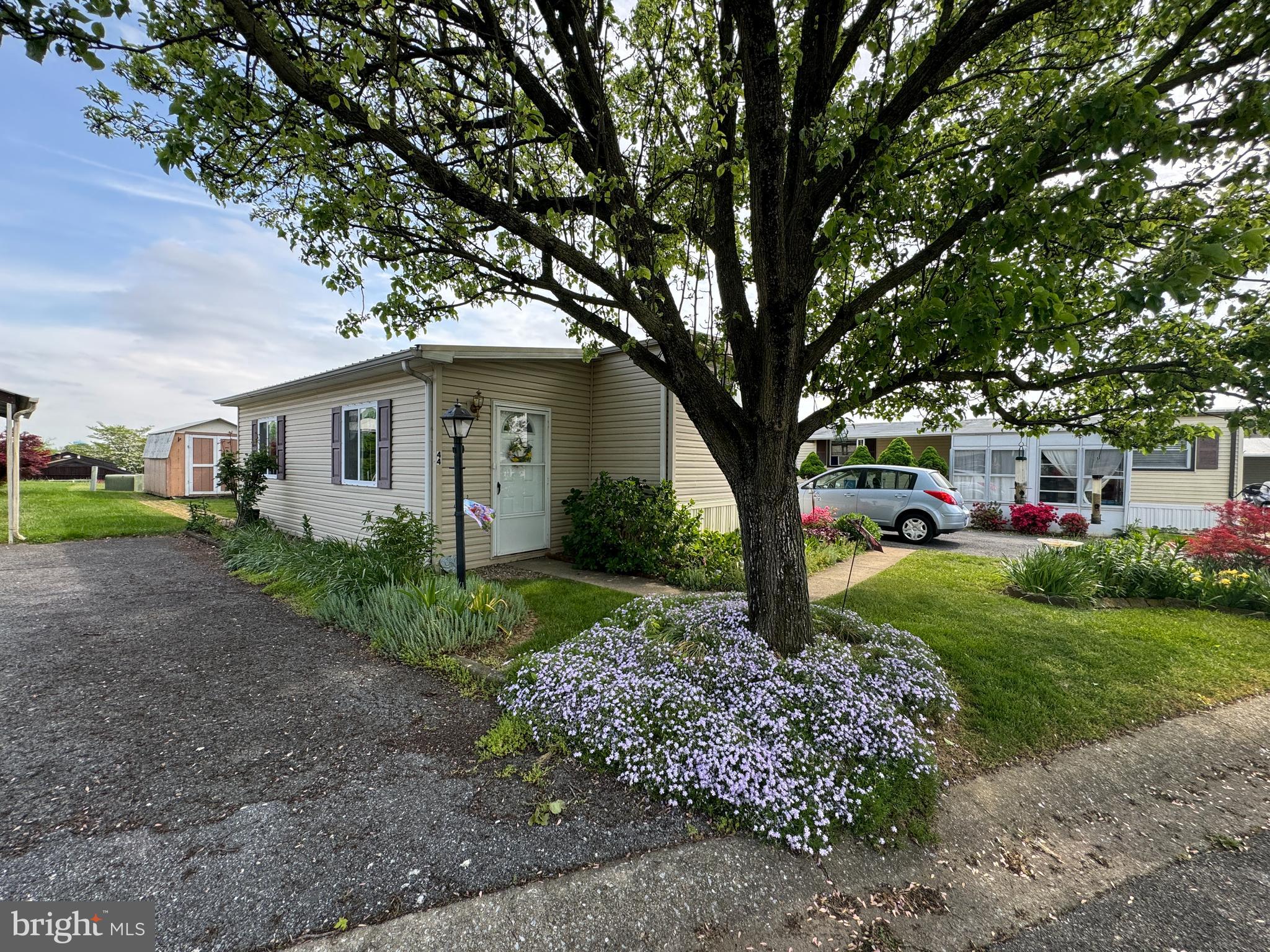 44 Ridgewood Manor Manheim, PA 17545 - Photo 4 of 29