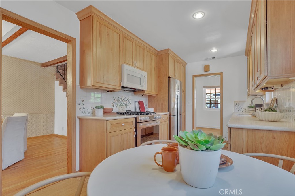 504 Kansas Street El Segundo, CA 90245 - Photo 14 of 44 Gallery Image 14
