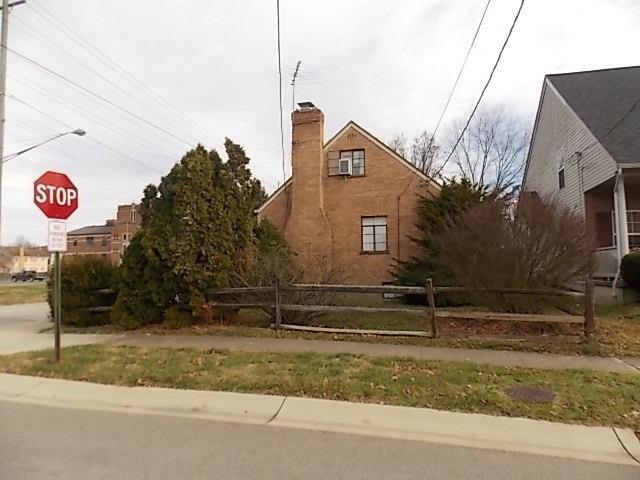 6101 Murray Road Fairfax, OH 45227 - Photo 2 of 14