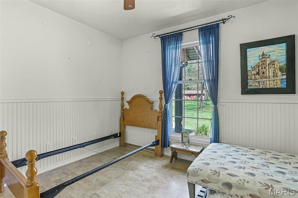 2179 Brown Road Brighton, IL 62012 - Photo 21 of 83