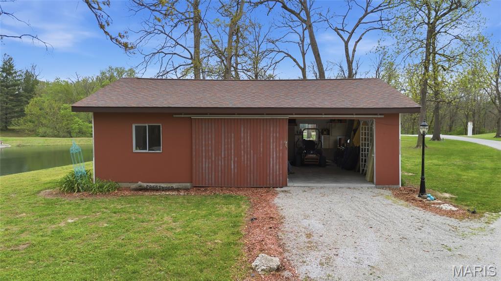 2179 Brown Road Brighton, IL 62012 - Photo 33 of 83