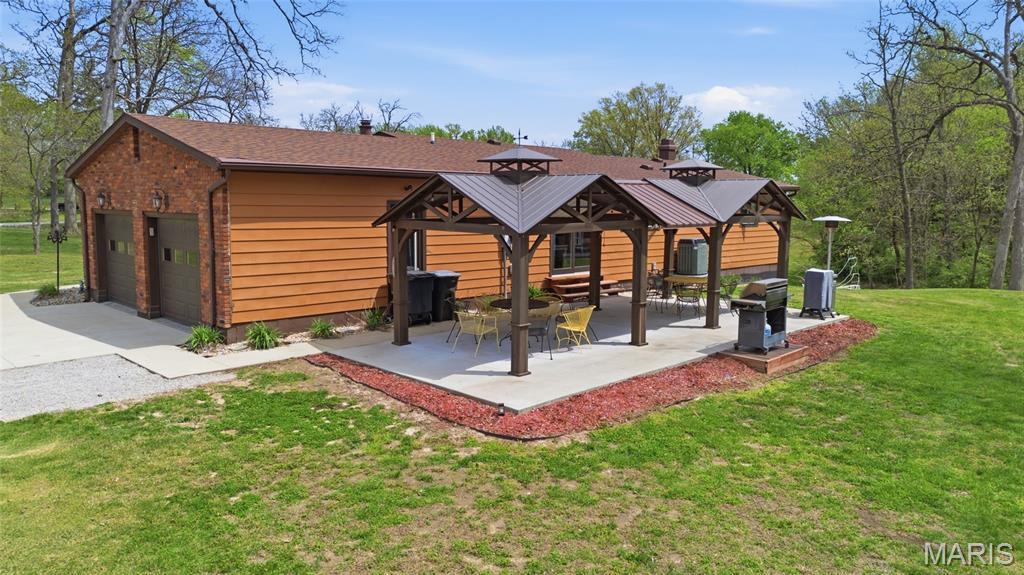 2179 Brown Road Brighton, IL 62012 - Photo 49 of 83