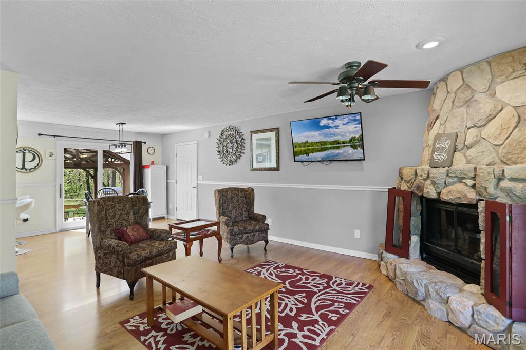 2179 Brown Road Brighton, IL 62012 - Photo 8 of 83