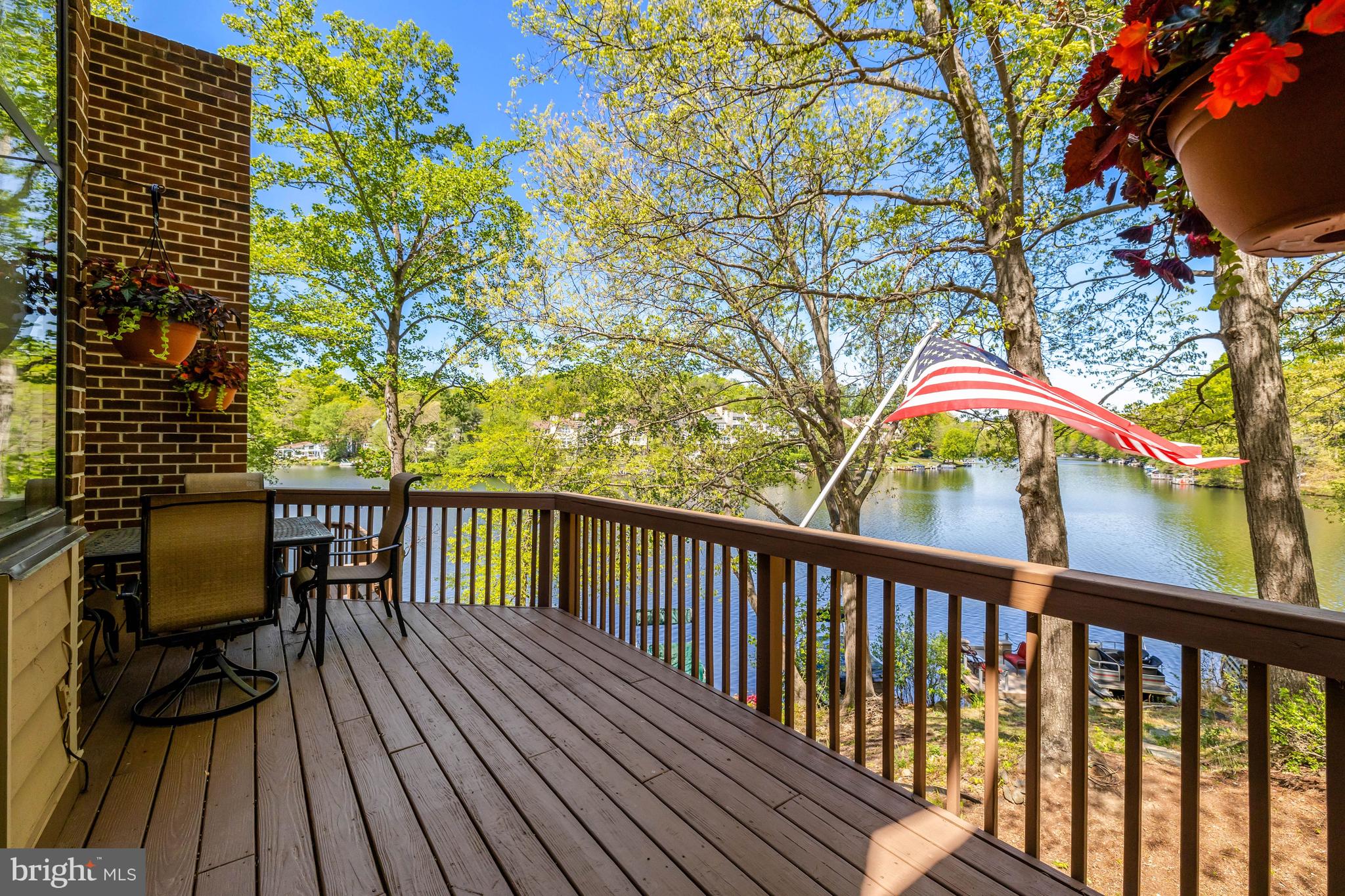 11024 Thrush Ridge Road Reston, VA 20191 - Photo 21 of 63 Check out the space and views on the main deck!