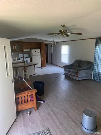 $259,000 | 4727 Highway 50 East, Linn, MO 65051