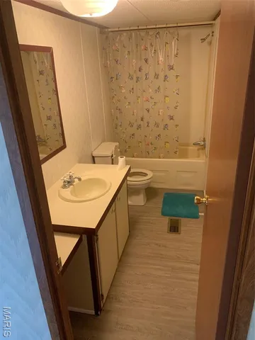 $259,000 | 4727 Highway 50 East, Linn, MO 65051