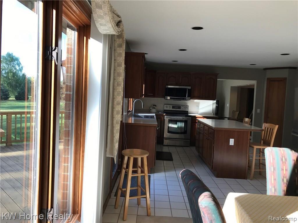8029 Pine Knob Road Clarkston, MI 48348 - Photo 31 of 56 42243279-34C1-4E4B-9C12-A797C3179F22.jpeg