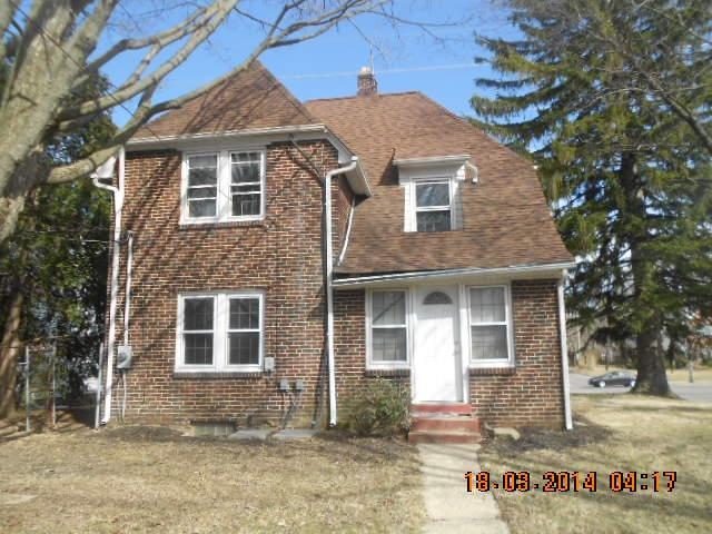 183 South James Road Columbus, OH 43213 - Photo 3 of 18