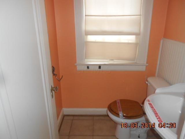 183 South James Road Columbus, OH 43213 - Photo 9 of 18