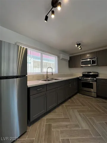 $1,195 | 309 West Cincinnati Avenue, Unit 18, Las Vegas, NV 89102
