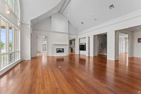 $800,000 | 231 Grand Lakes Drive, Baton Rouge, LA 70810