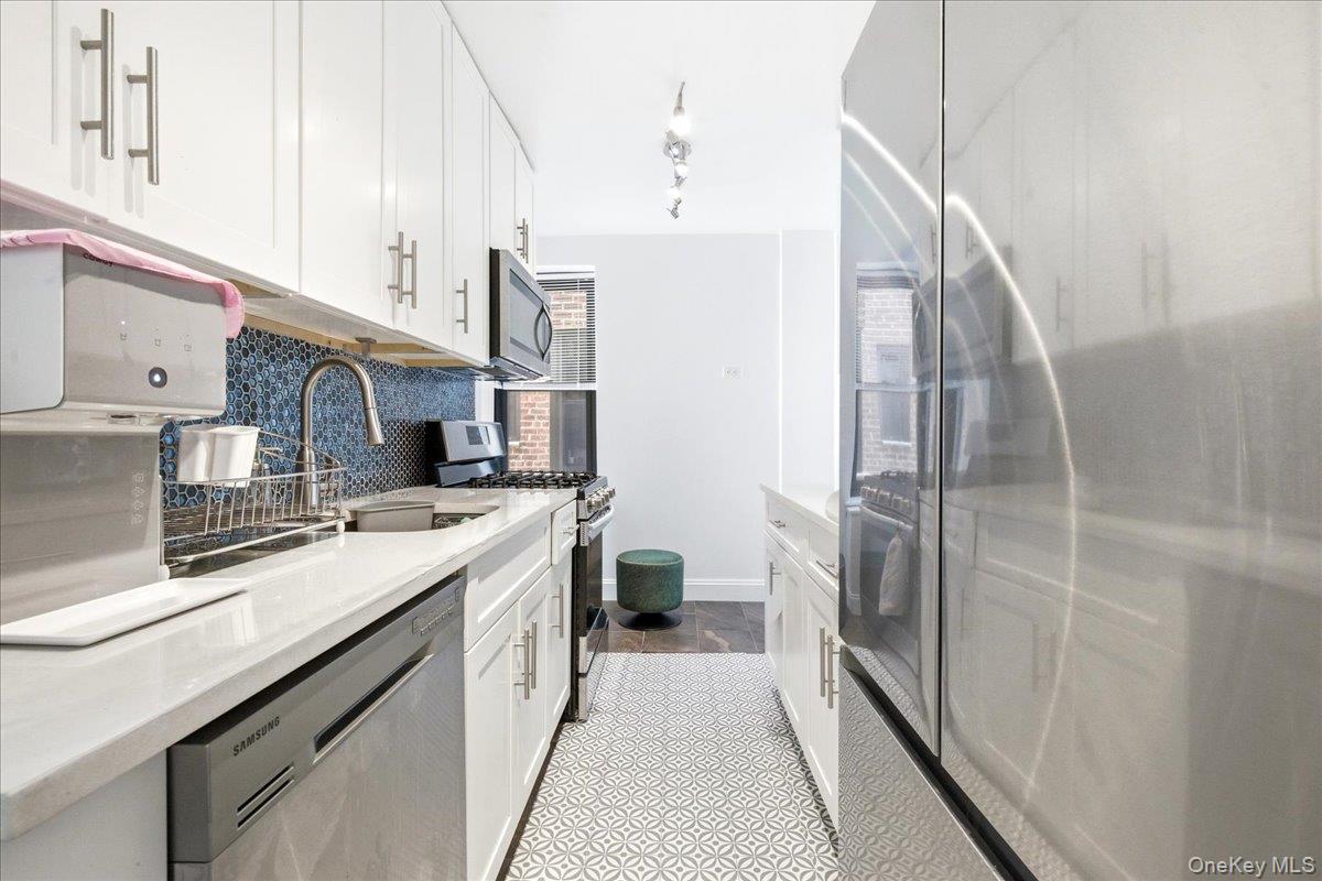 100-11 67th Road, Unit 421 Queens, NY 11375 - Photo 15 of 27