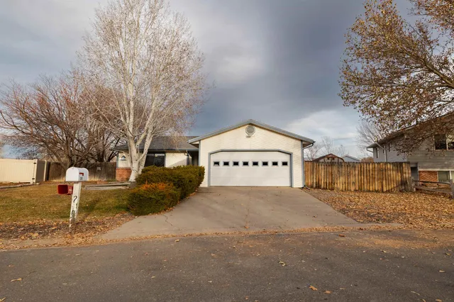 $335,000 | 270 East Danbury Circle, Grand Junction, CO 81503
