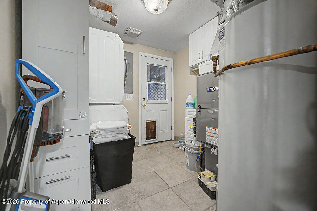 889 Ashley Road Craig, CO 81625 - Photo 22 of 59 889Ashley-41