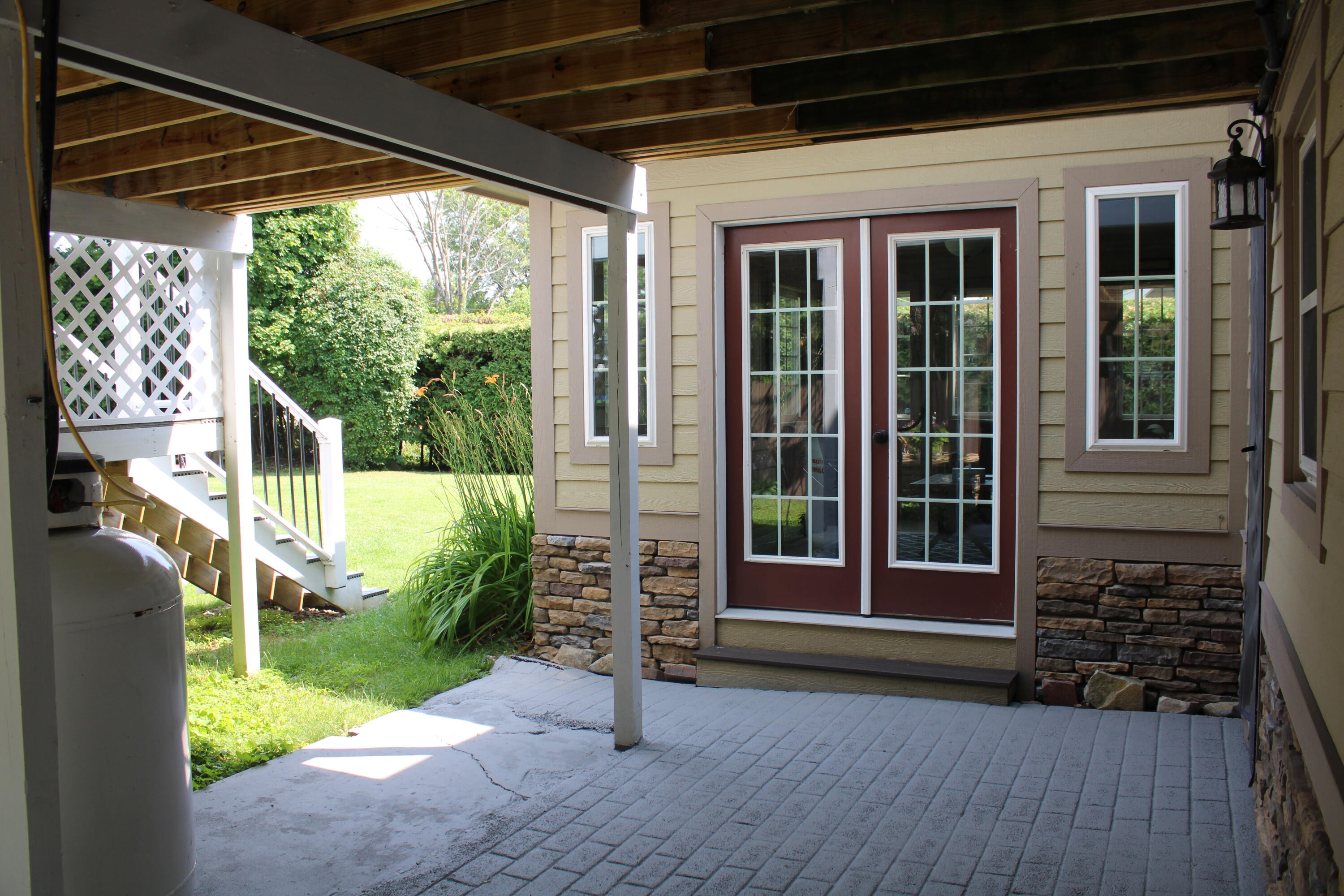 45 Cogan Avenue Plattsburgh, NY 12901 - Photo 7 of 57
