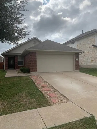 $2,100 | 12205 Ferrystone Glen Drive, Del Valle, TX 78617