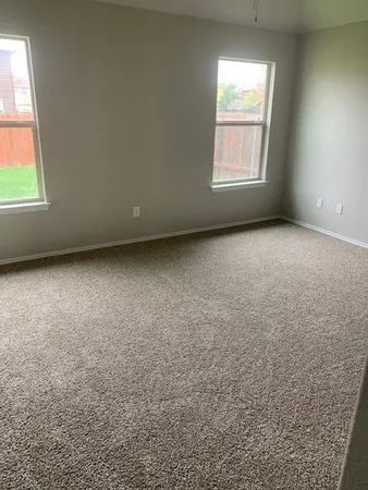 $2,100 | 12205 Ferrystone Glen Drive, Del Valle, TX 78617