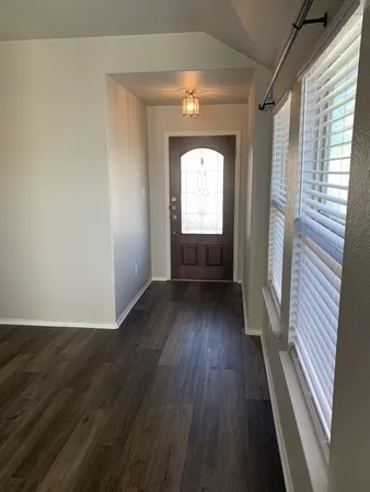 $2,100 | 12205 Ferrystone Glen Drive, Del Valle, TX 78617