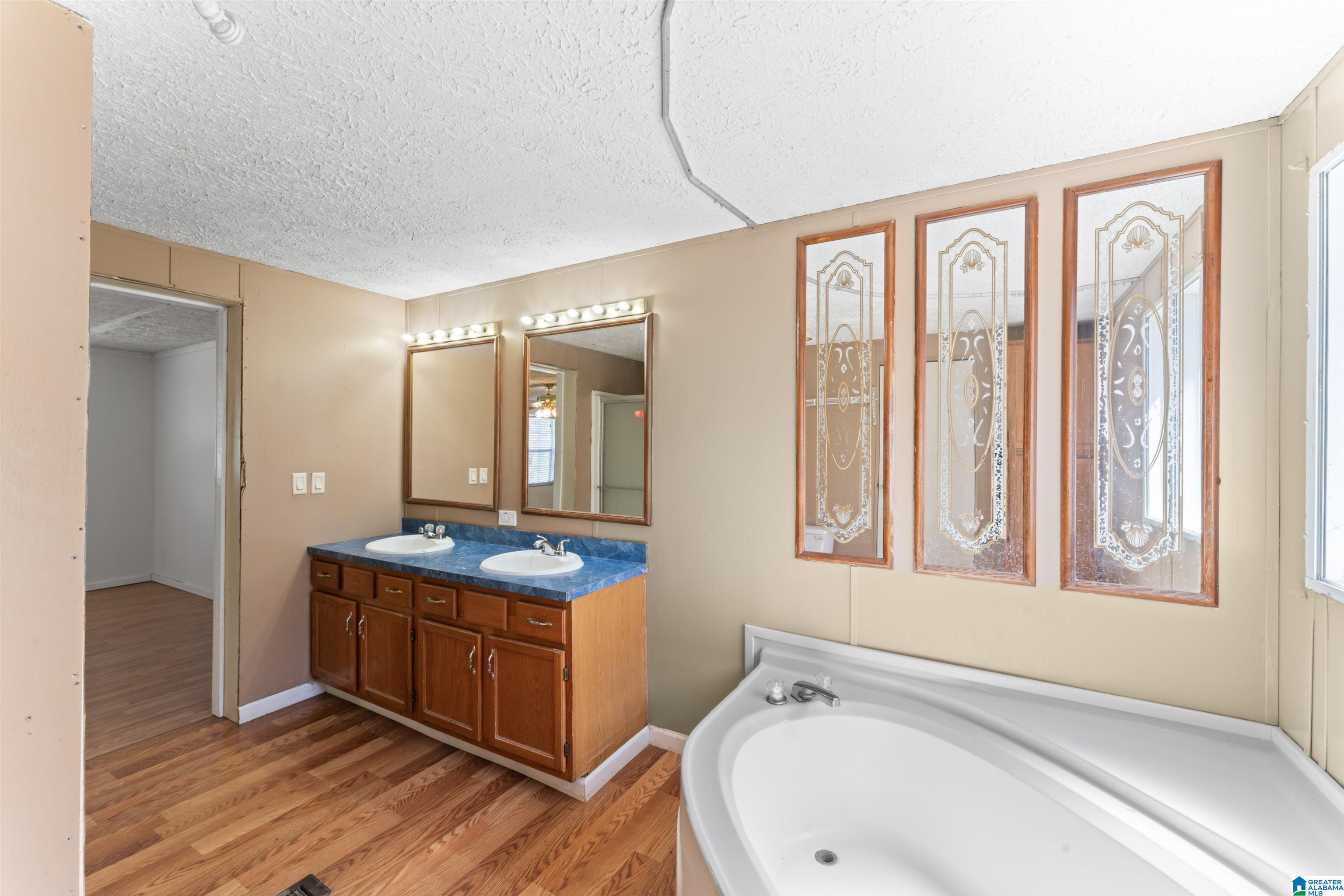990 Loil Abbott Road Hayden, AL 35079 - Photo 18 of 26