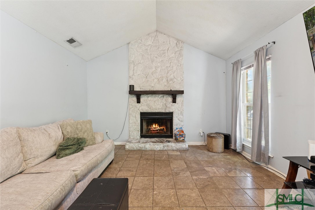 16 Bitterroot Lane Savannah, GA 31419 - Photo 11 of 46 Gallery Image 11