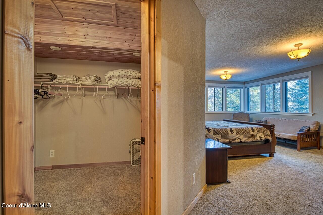 2298 Selkirk Road Sandpoint, ID 83864 - Photo 24 of 52 .