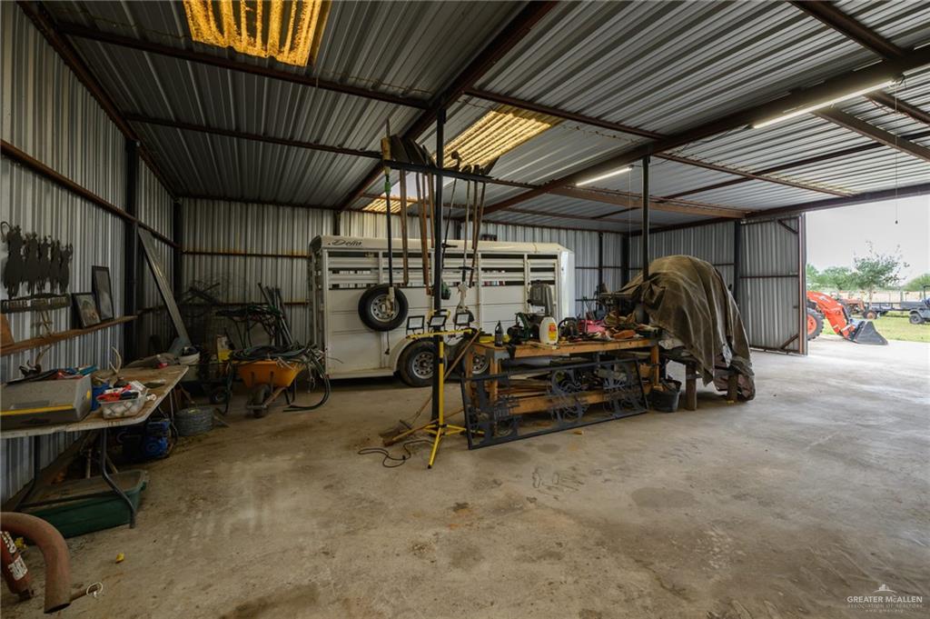 30478 Guajardo Road Rio Hondo, TX 78583 - Photo 10 of 26 a view of car garage