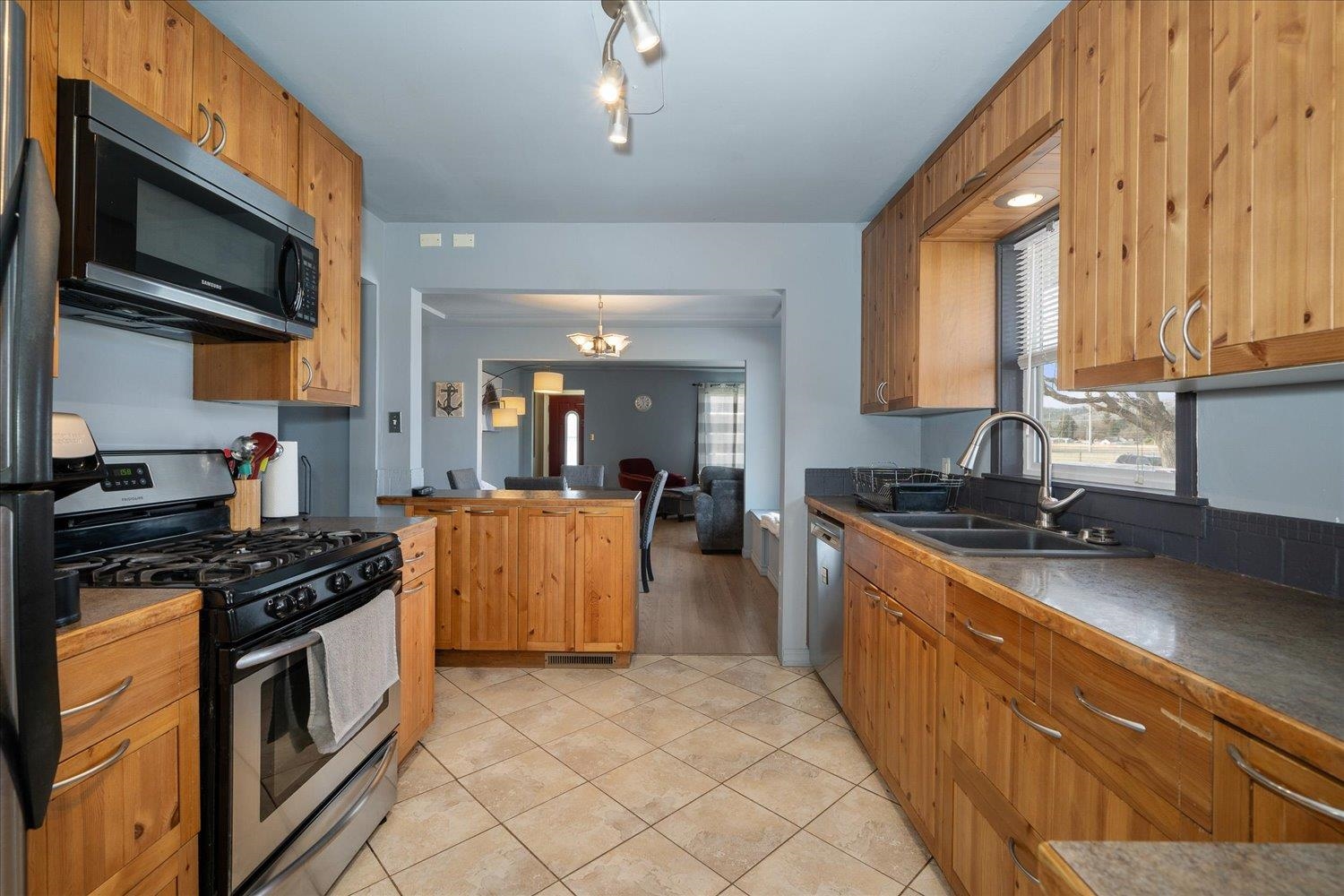 2926 North Laura Road Millwood, WA 99212 - Photo 13 of 50