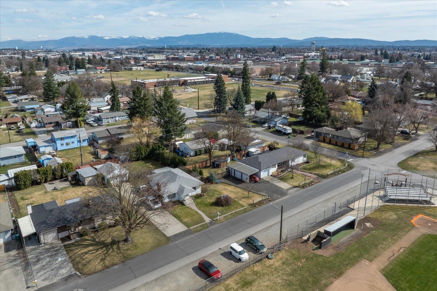 2926 North Laura Road Millwood, WA 99212 - Photo 45 of 50