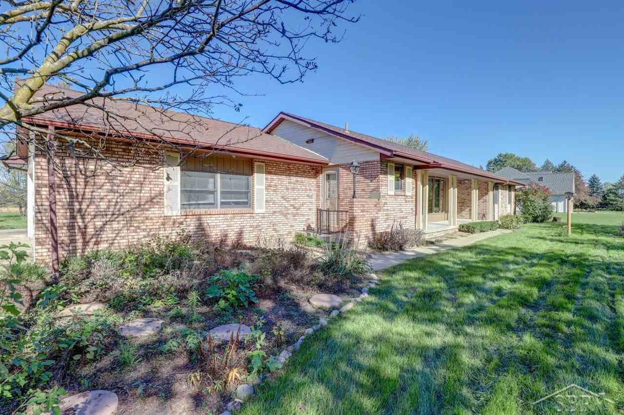3 BR Ranch,w/ finished Bsmt.