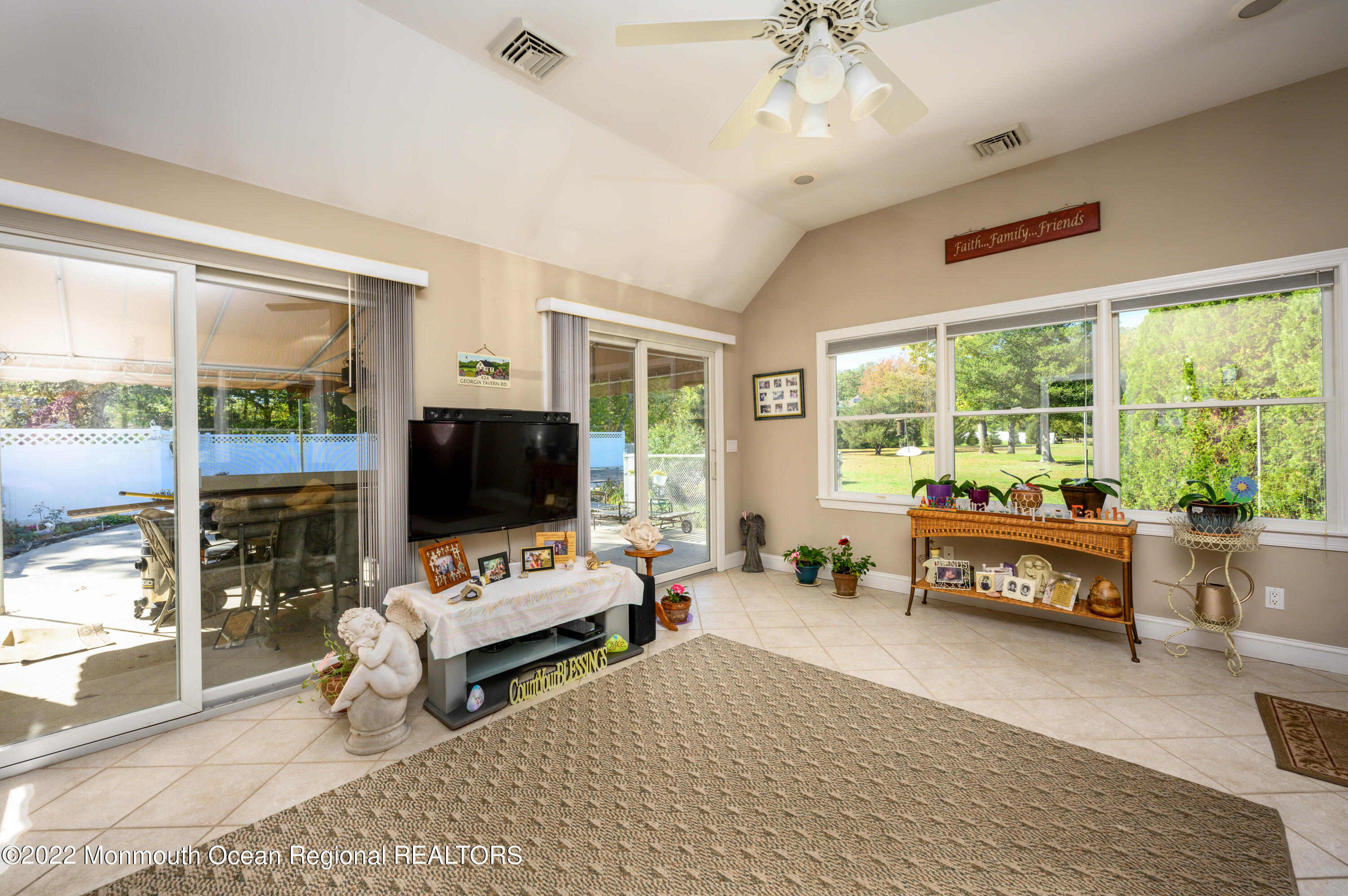 424 Georgia Tavern Road Howell, NJ 07731 - Photo 17 of 48 Hub of Home