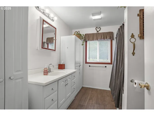 $625,000 | 15118 Northeast 72nd Avenue, Vancouver, WA 98686