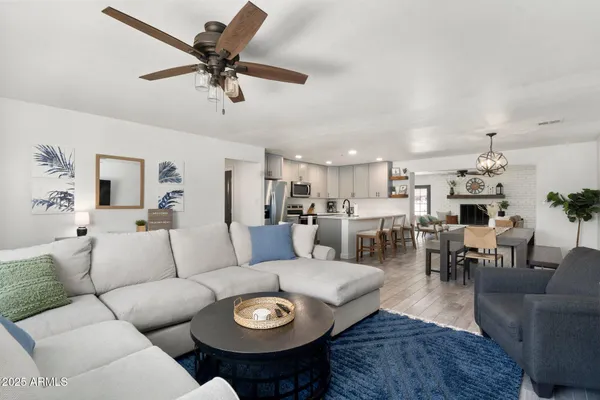 $3,995 | 8449 East Roanoke Avenue, Scottsdale, AZ 85257