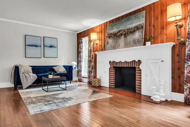 $2,000 | 205 Woodlawn Street, Walterboro, SC 29488