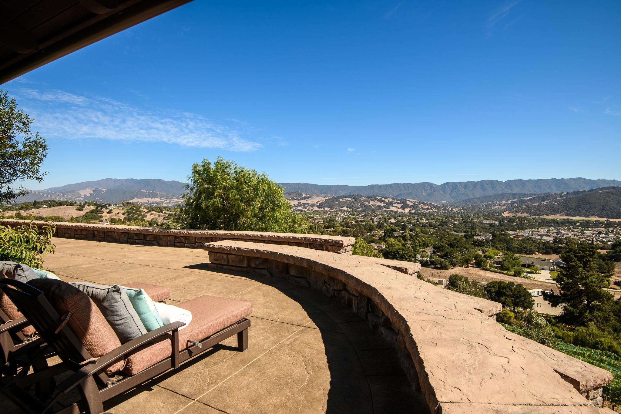 1418 Ribe Road Solvang, CA 93463 - Photo 20 of 46 Bedroom Patio View