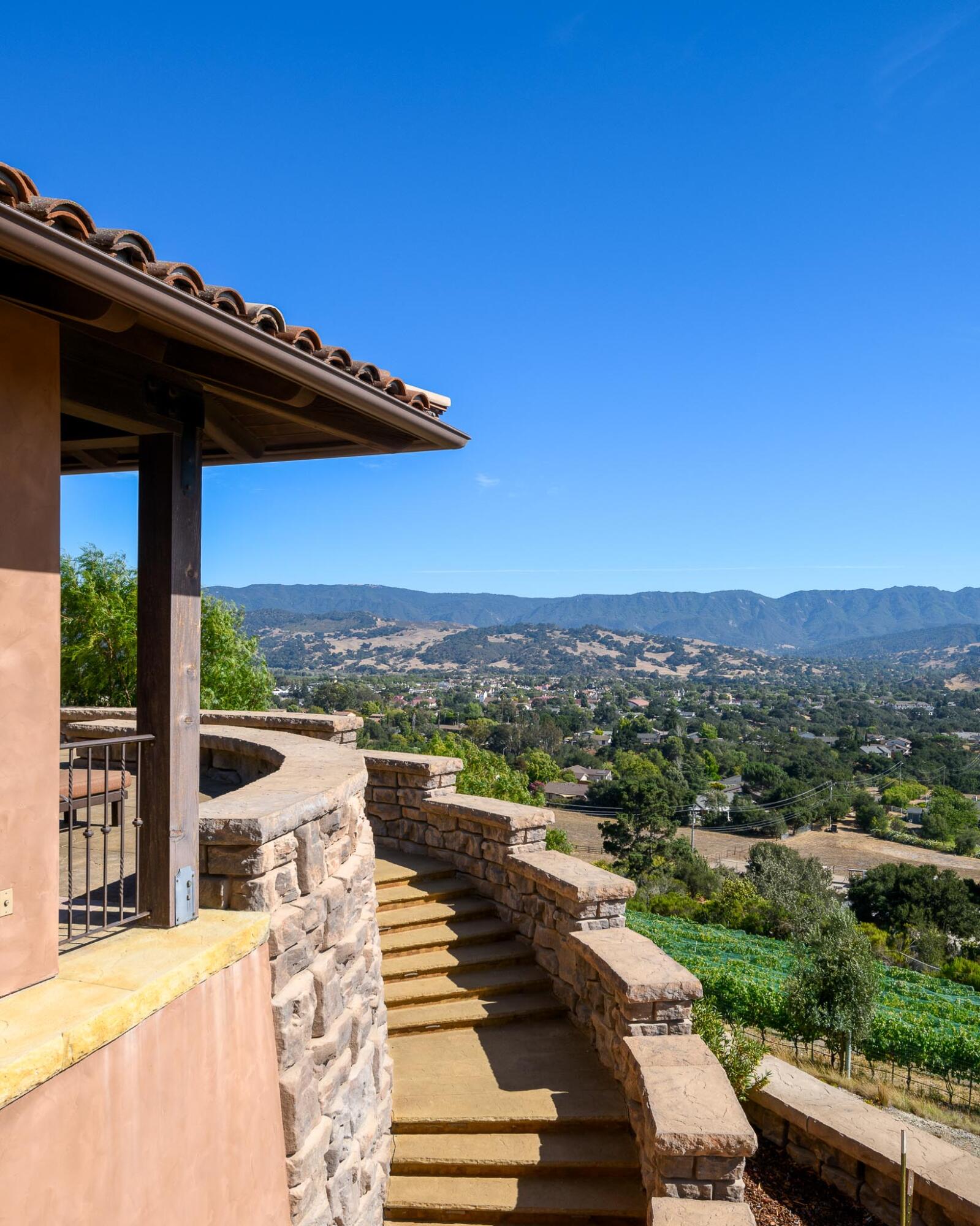 1418 Ribe Road Solvang, CA 93463 - Photo 37 of 46 Exterior Stairs