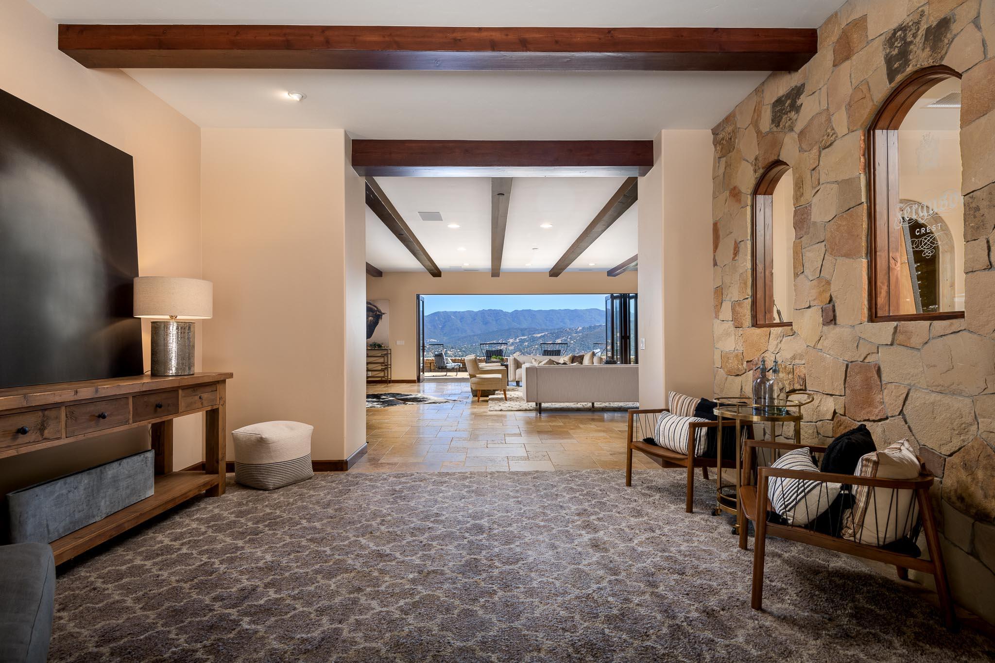 1418 Ribe Road Solvang, CA 93463 - Photo 5 of 46 Entry