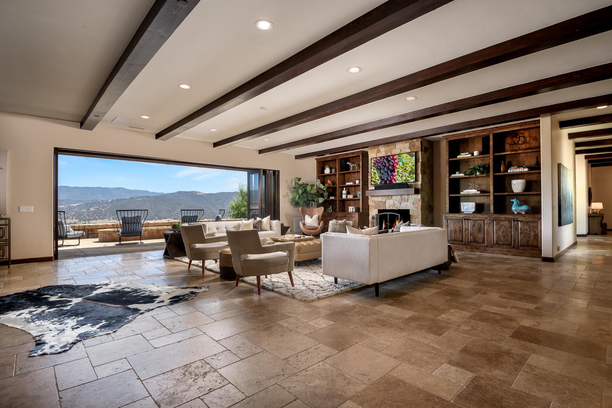 1418 Ribe Road Solvang, CA 93463 - Photo 9 of 46 Living Room