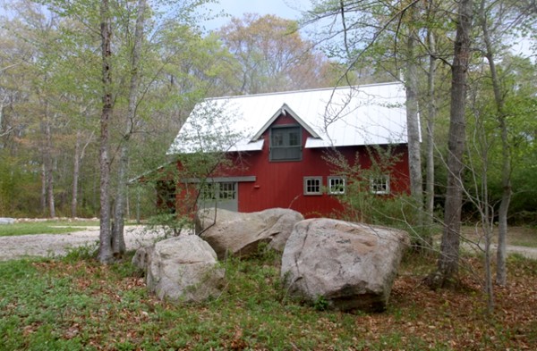 361 Main Road Westport, MA 02790 - Photo 4 of 26 Gallery Image 4