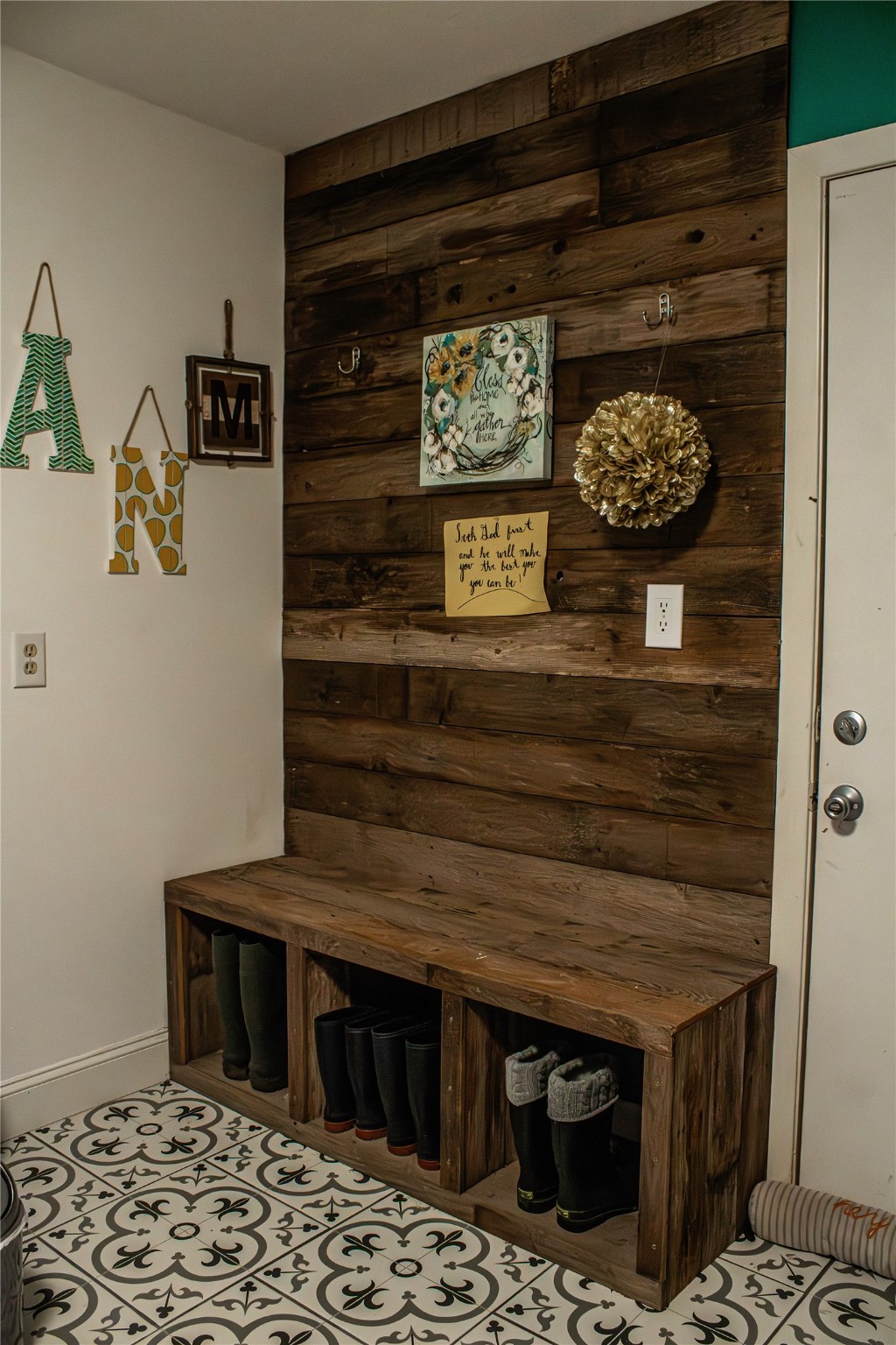 2703 Aspen Road Rosenberg, TX 77471 - Photo 20 of 24 a stove top oven sitting inside of a kitchen