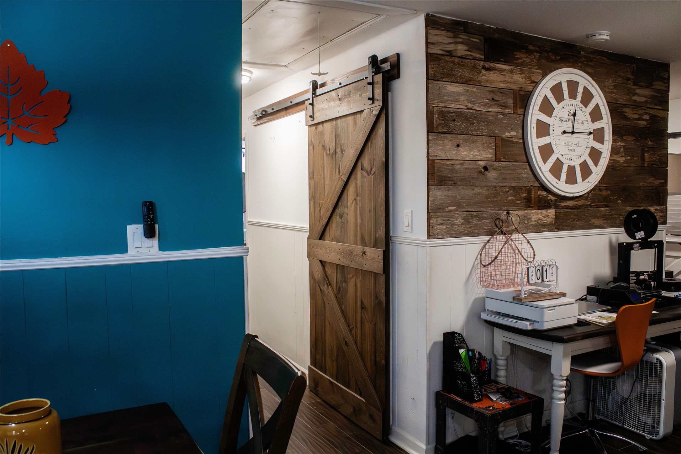 2703 Aspen Road Rosenberg, TX 77471 - Photo 9 of 24 a view of entryway with wooden floor