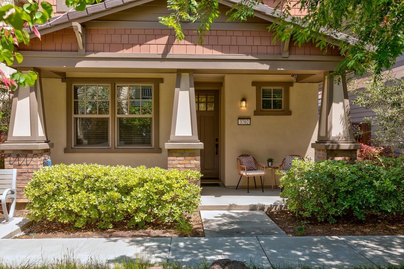 3702 Pyramid Way Mountain View, CA 94043 - Photo 3 of 33