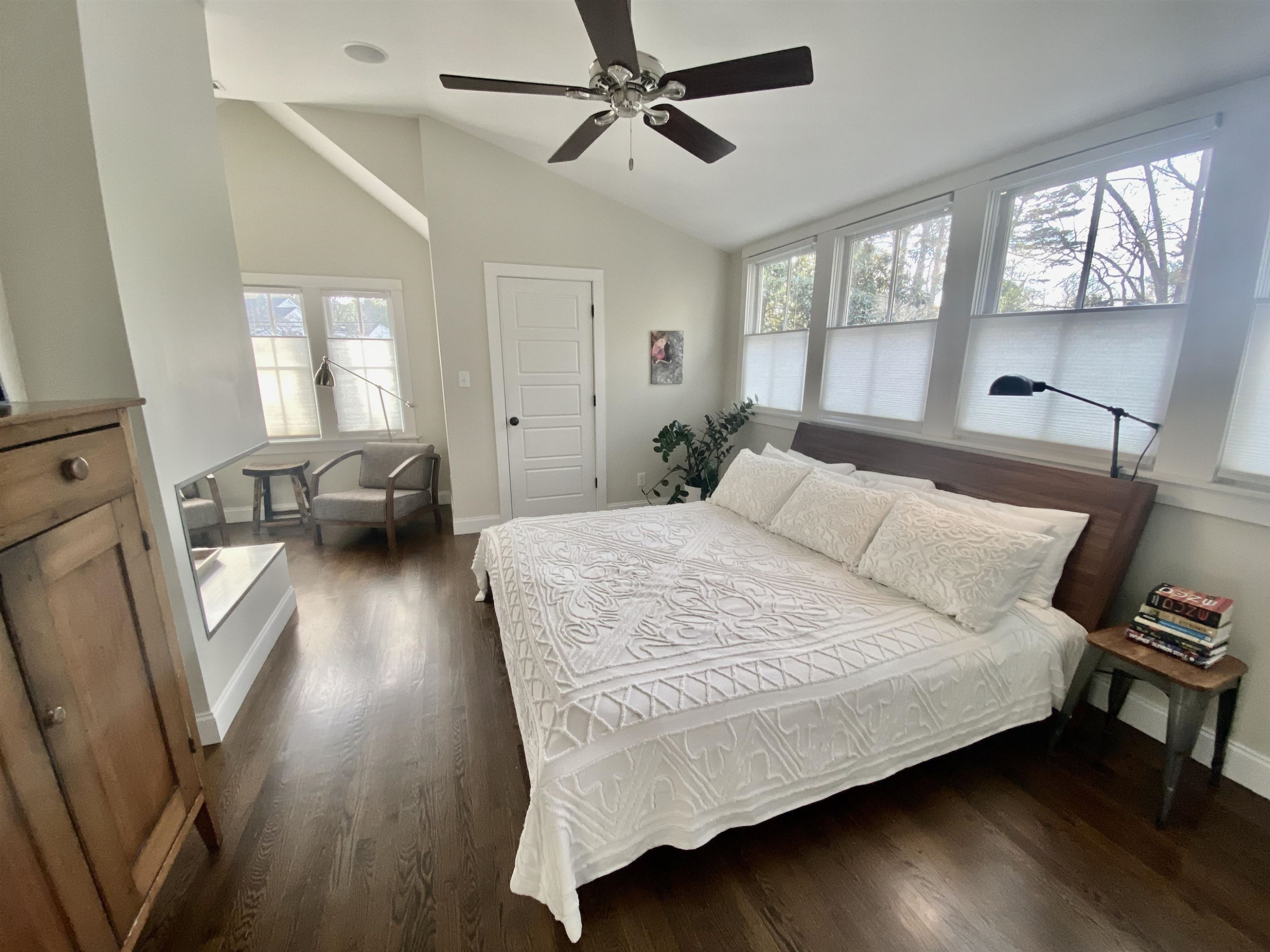 2802 Wayland Drive Raleigh, NC 27608 - Photo 20 of 37 Owner's Suite