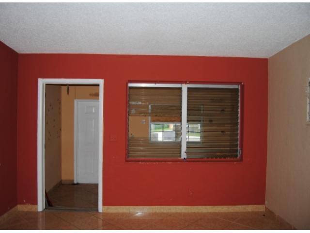 401 Seagrape Road Lantana, FL 33462 - Photo 3 of 6 Additional Photo