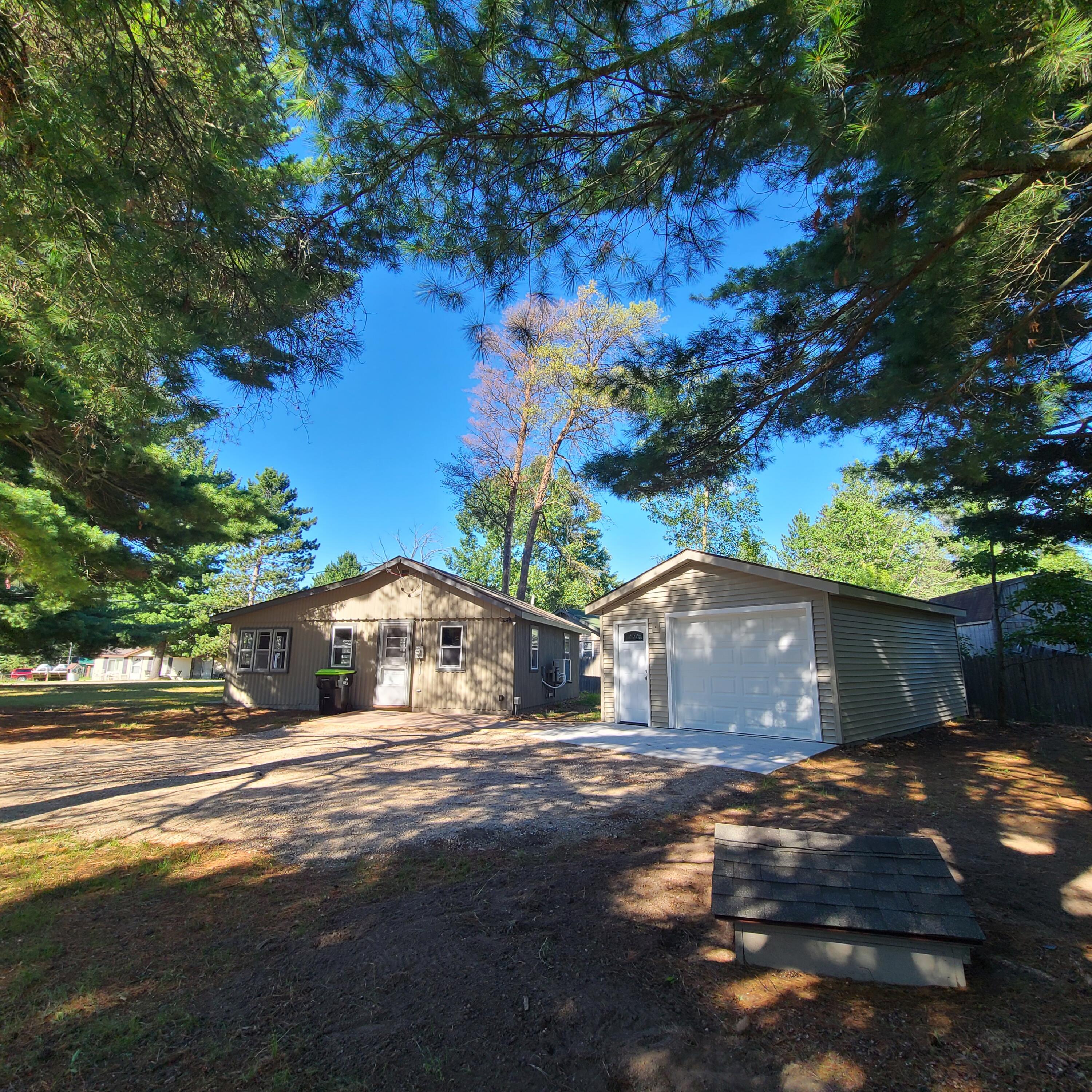 9178 Manistee Road St. Helen, MI 48656 - Photo 21 of 33 Gallery Image 21